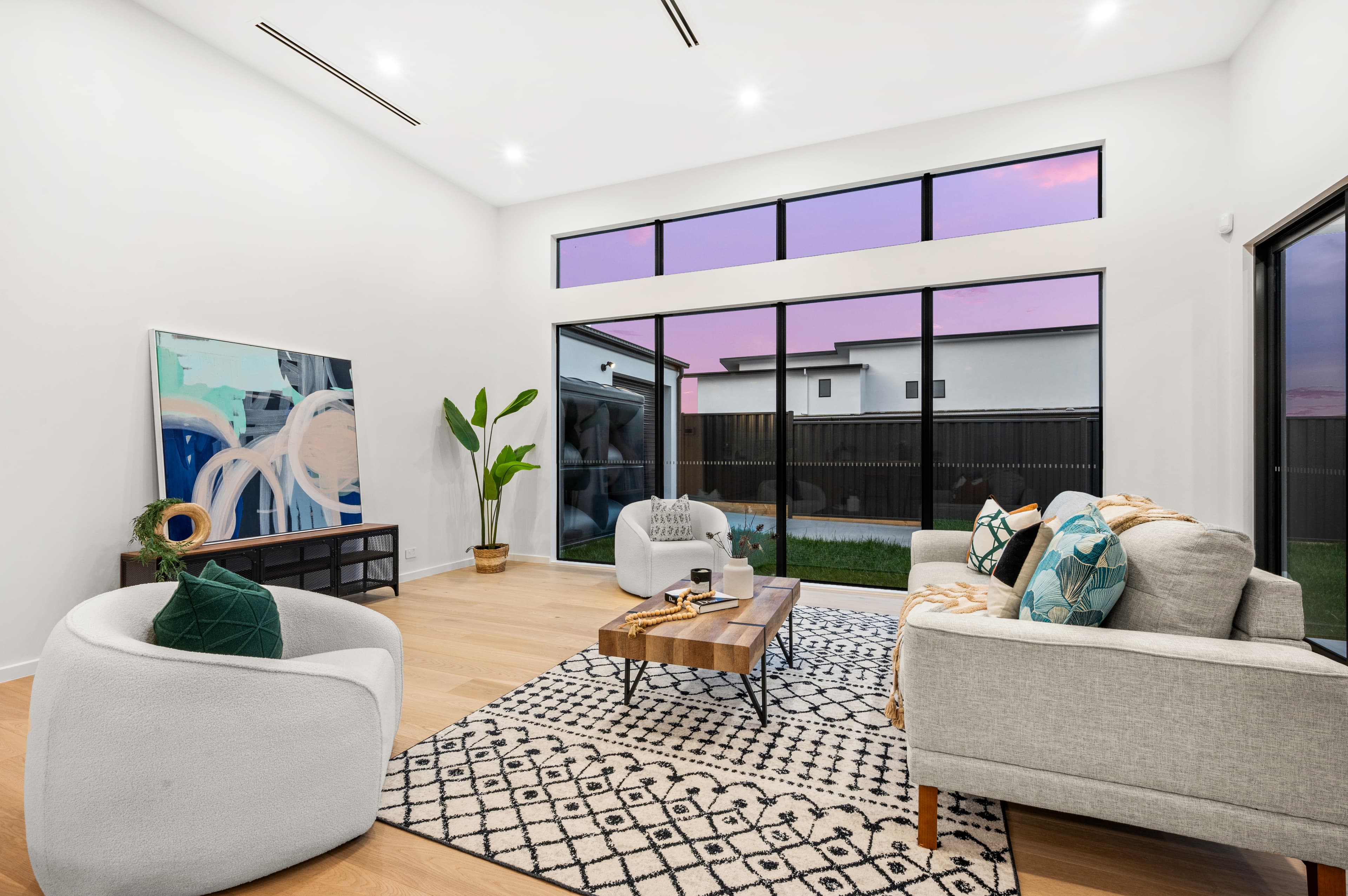 HDR Blending gallery image 3